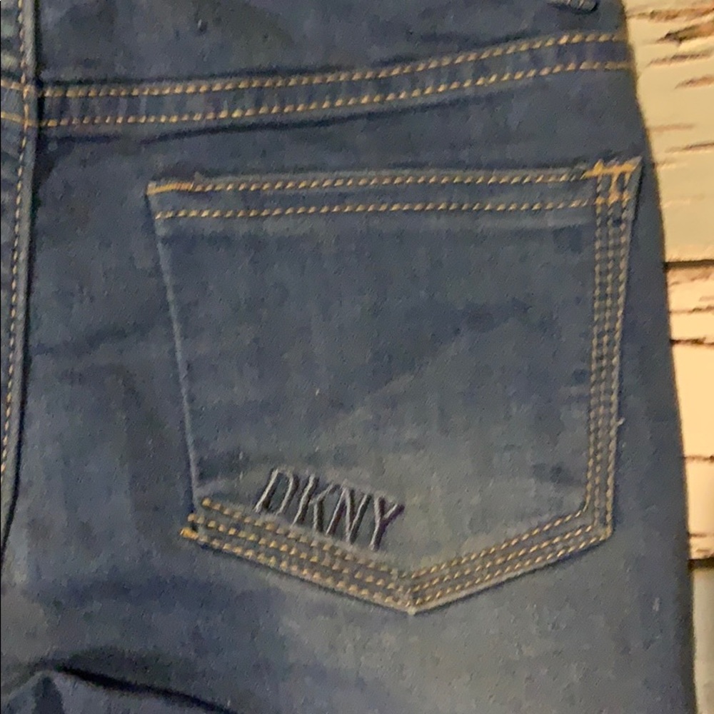 Jeans - Picture 4 of 9